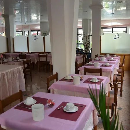 Tonti Hotel