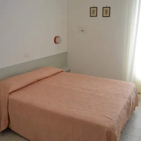 Tonti Hotel