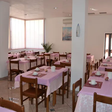 Hotel Tonti 3*